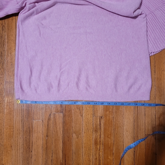 Vince Camuto Pink Cotton Blend Sweater with Bell Sleeves Sz Medium - Picture 10 of 11